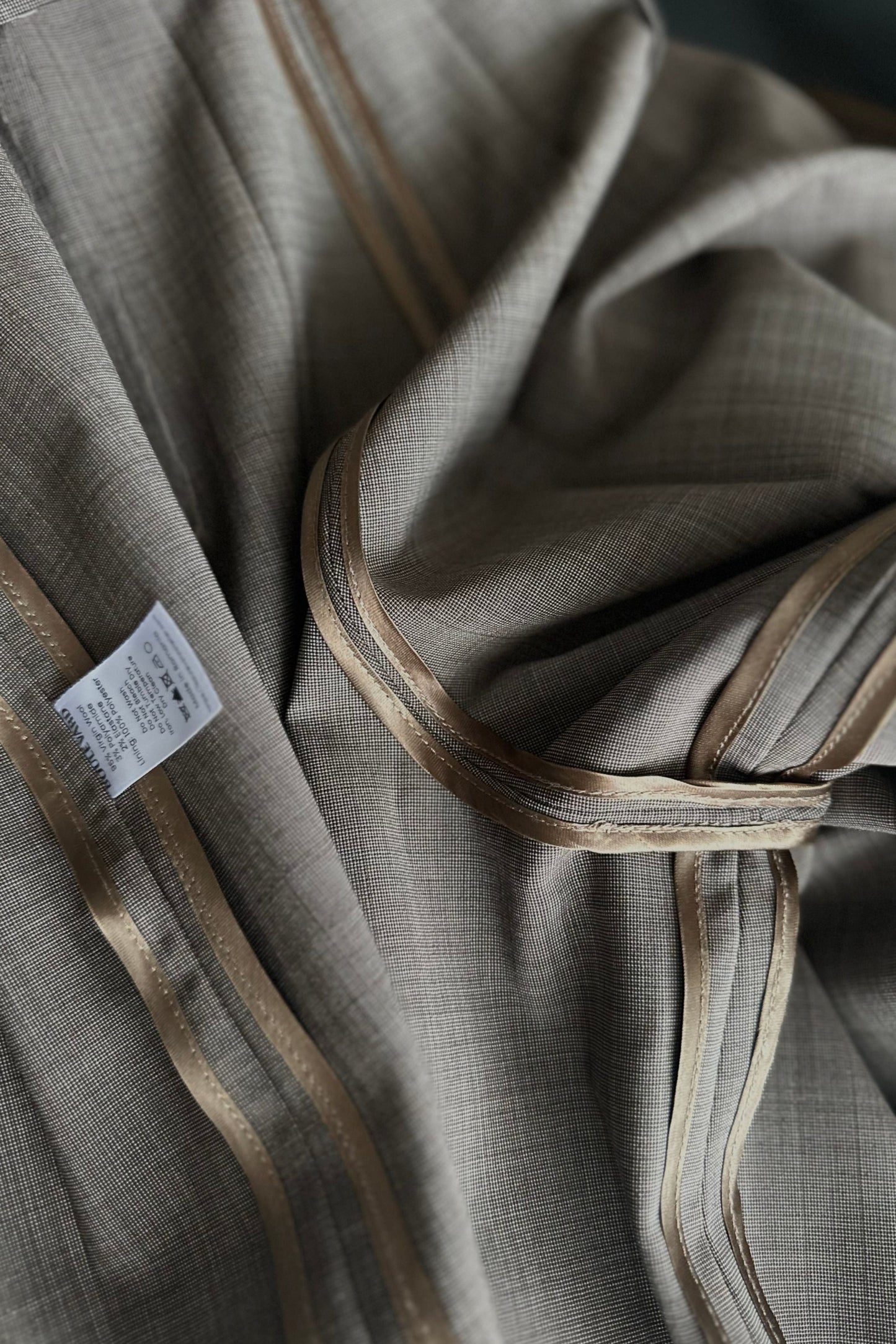 COFFEE DOUBLE PLEATED TROUSERS