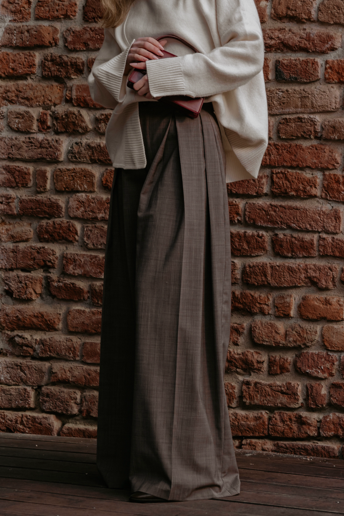 COFFEE DOUBLE PLEATED TROUSERS