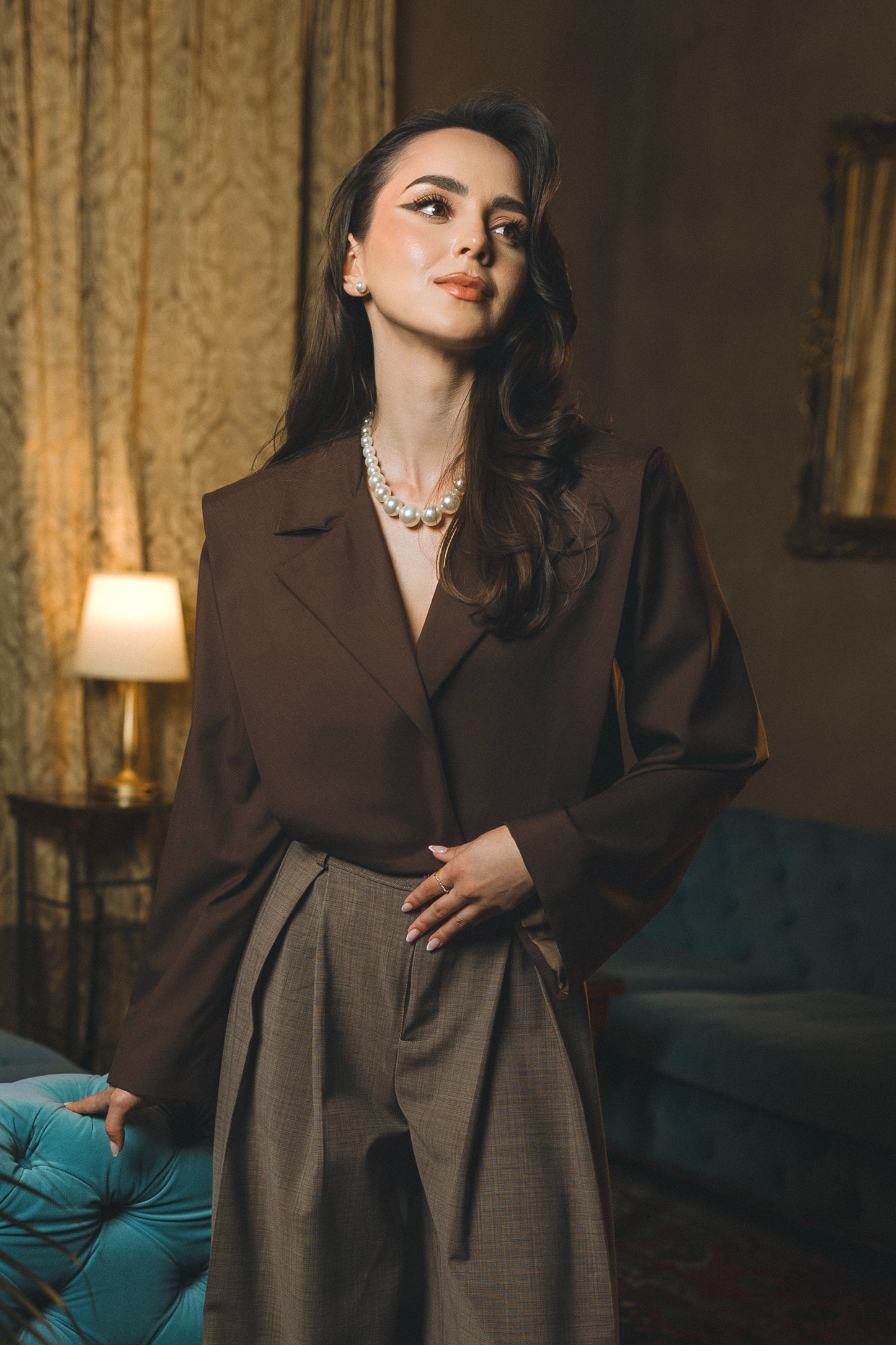 Blazer corto in misto lana marrone