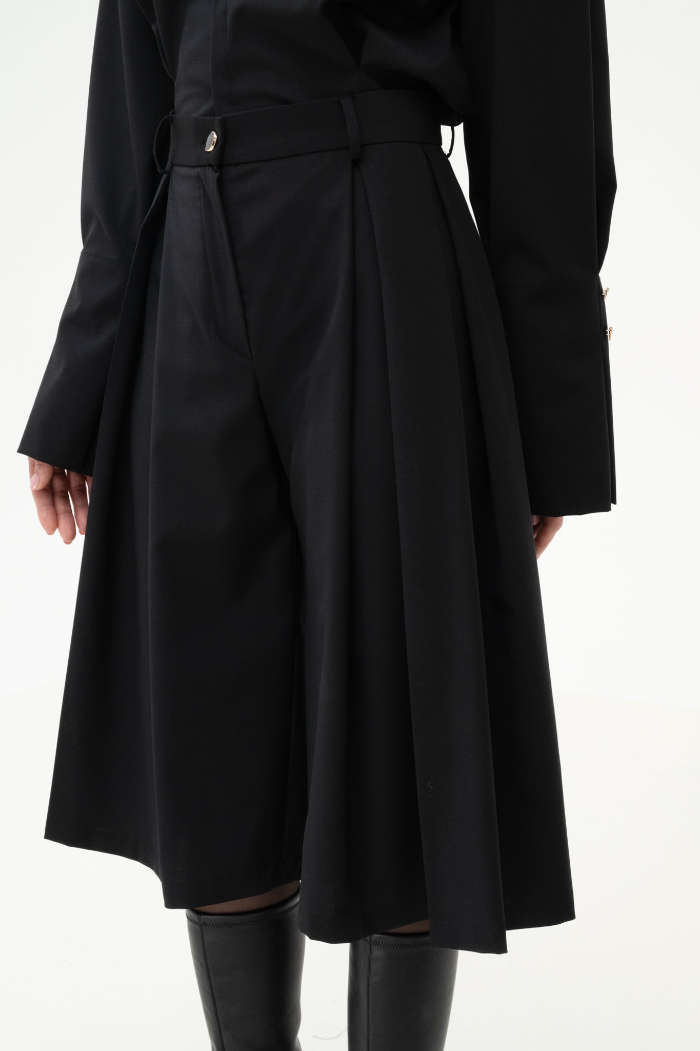 VIRGIN WOOL BLEND PLEATED TROUSERS