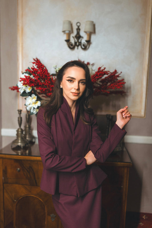 Virgin wool suit set-tailored blazer & pencil suit