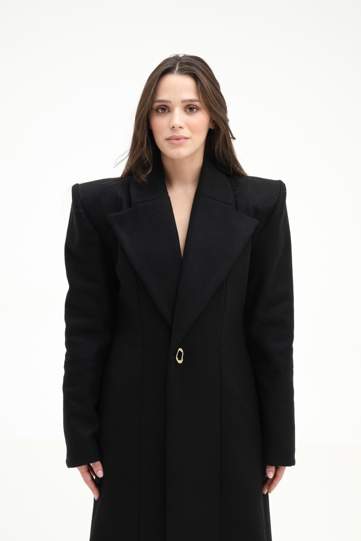 BLACK COAT IN VIRGIN WOOL AND CASHMERE