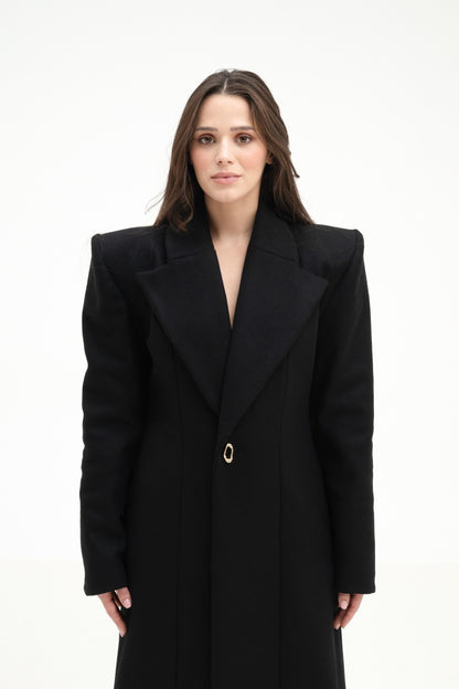 BLACK COAT IN VIRGIN WOOL AND CASHMERE